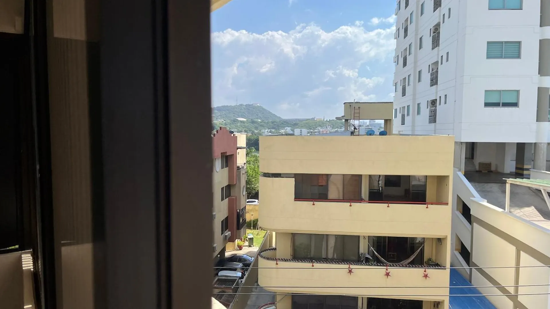 Cabrero, Cerca De La Ciudad Amurallada Y Playa Cartagena Colombia